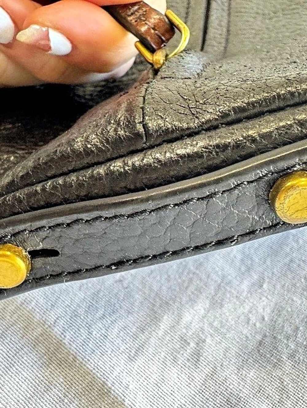 Fossil Gemma black pebbles leather Crossbody purse - Picture 9 of 12
